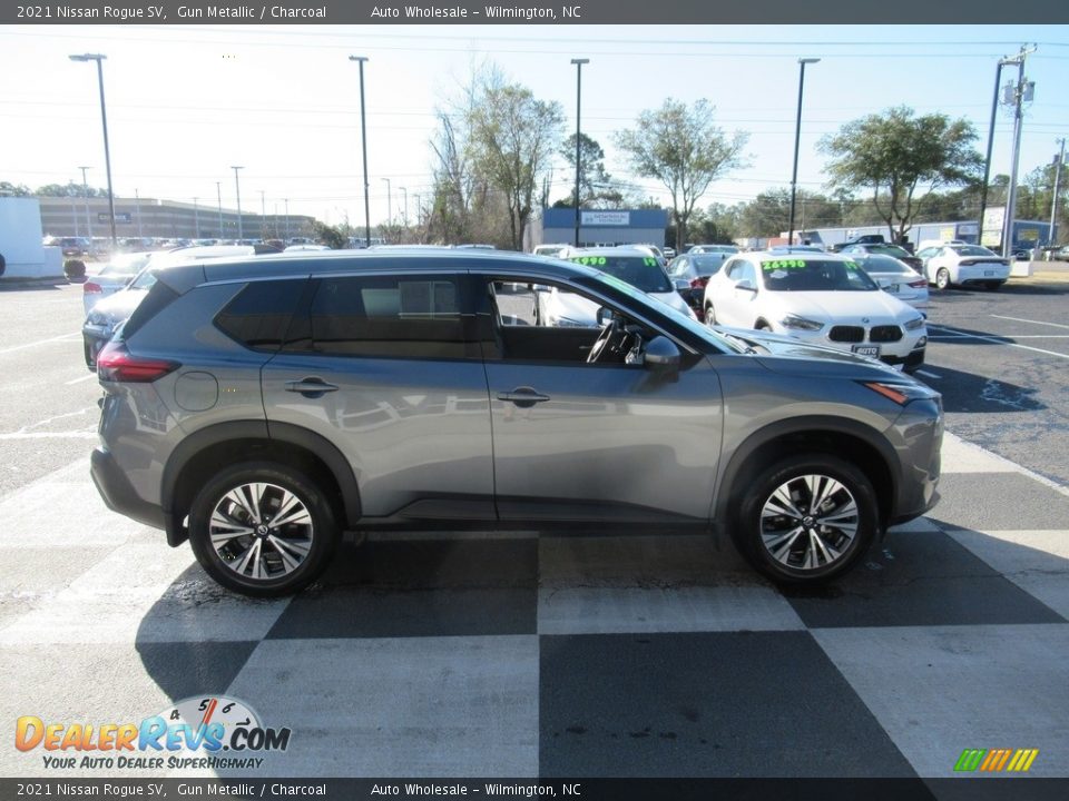 2021 Nissan Rogue SV Gun Metallic / Charcoal Photo #3