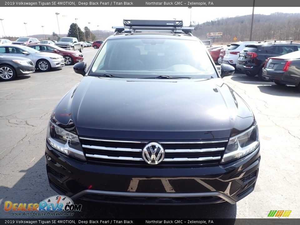 2019 Volkswagen Tiguan SE 4MOTION Deep Black Pearl / Titan Black Photo #3