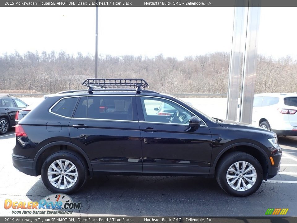 2019 Volkswagen Tiguan SE 4MOTION Deep Black Pearl / Titan Black Photo #5