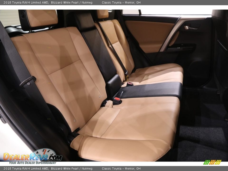 2018 Toyota RAV4 Limited AWD Blizzard White Pearl / Nutmeg Photo #16