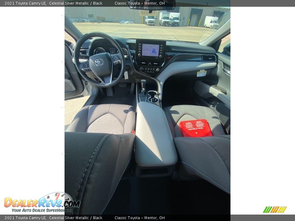 2021 Toyota Camry LE Celestial Silver Metallic / Black Photo #4