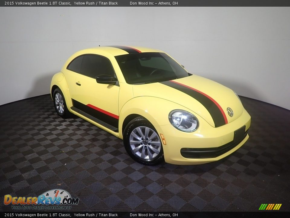 2015 Volkswagen Beetle 1.8T Classic Yellow Rush / Titan Black Photo #4