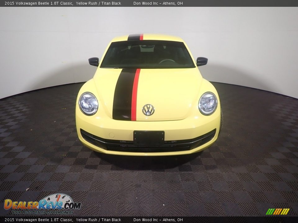 2015 Volkswagen Beetle 1.8T Classic Yellow Rush / Titan Black Photo #6