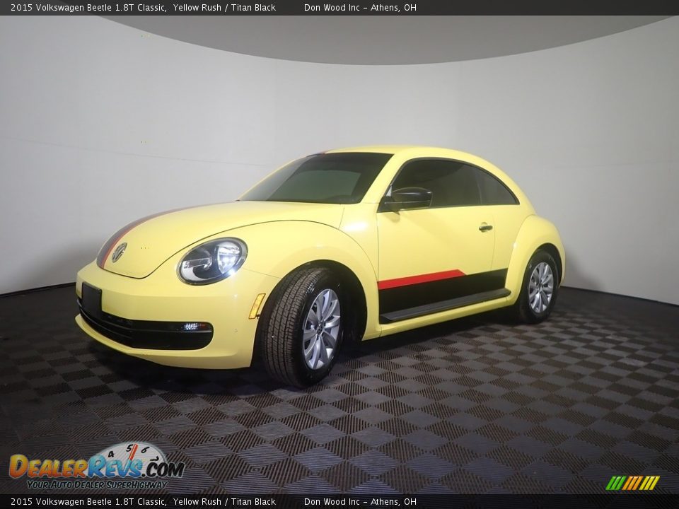 2015 Volkswagen Beetle 1.8T Classic Yellow Rush / Titan Black Photo #9