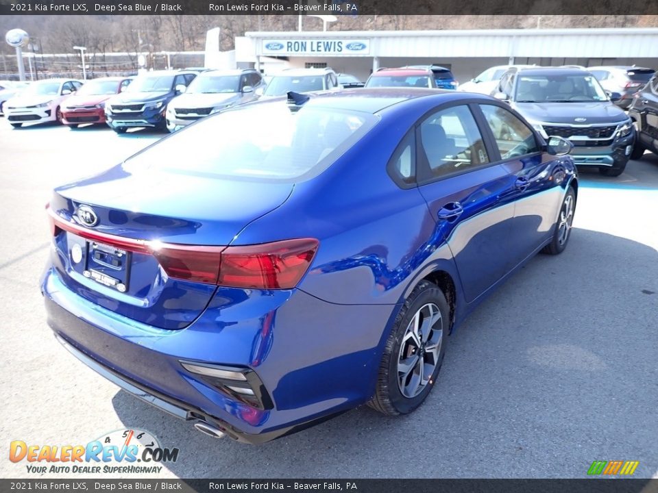 2021 Kia Forte LXS Deep Sea Blue / Black Photo #2