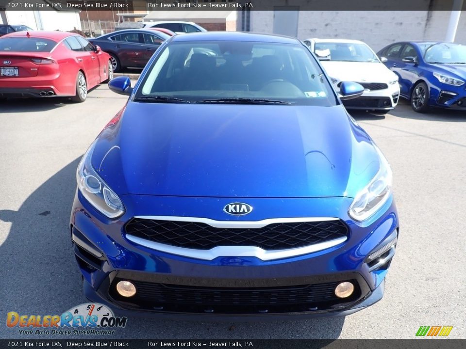 2021 Kia Forte LXS Deep Sea Blue / Black Photo #4