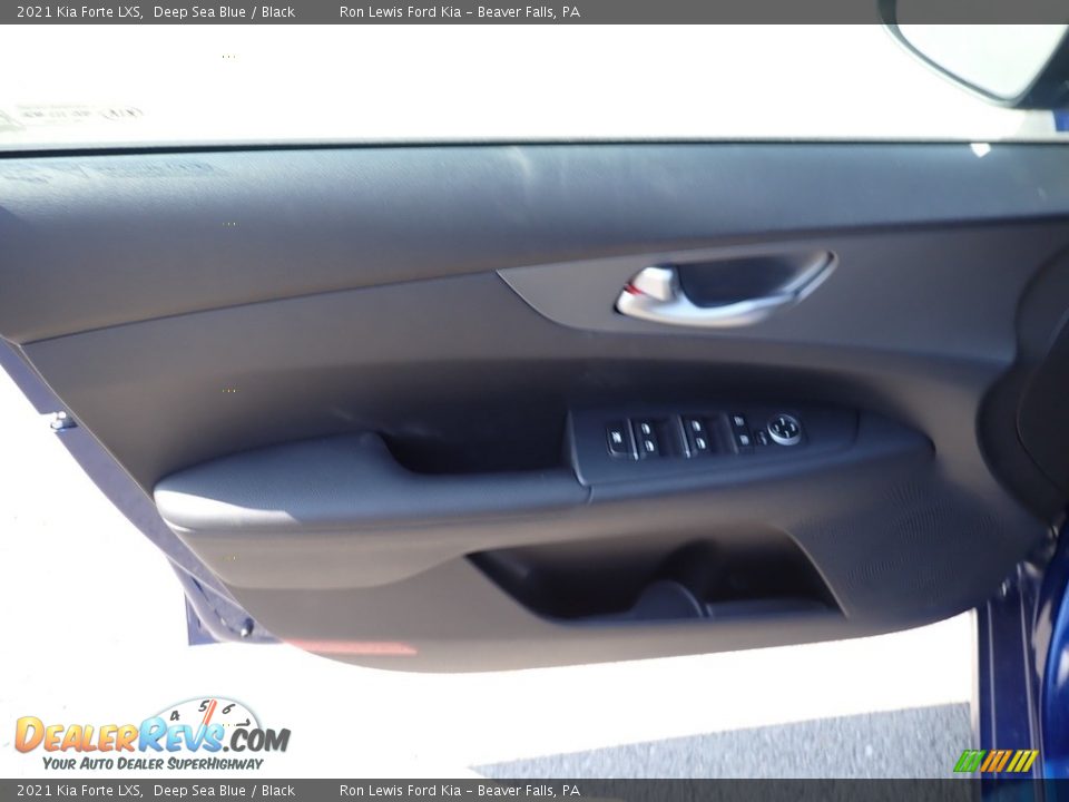 2021 Kia Forte LXS Deep Sea Blue / Black Photo #13