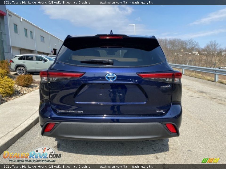 2021 Toyota Highlander Hybrid XLE AWD Blueprint / Graphite Photo #15