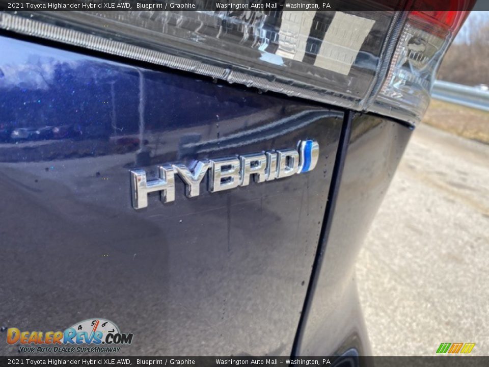 2021 Toyota Highlander Hybrid XLE AWD Blueprint / Graphite Photo #24