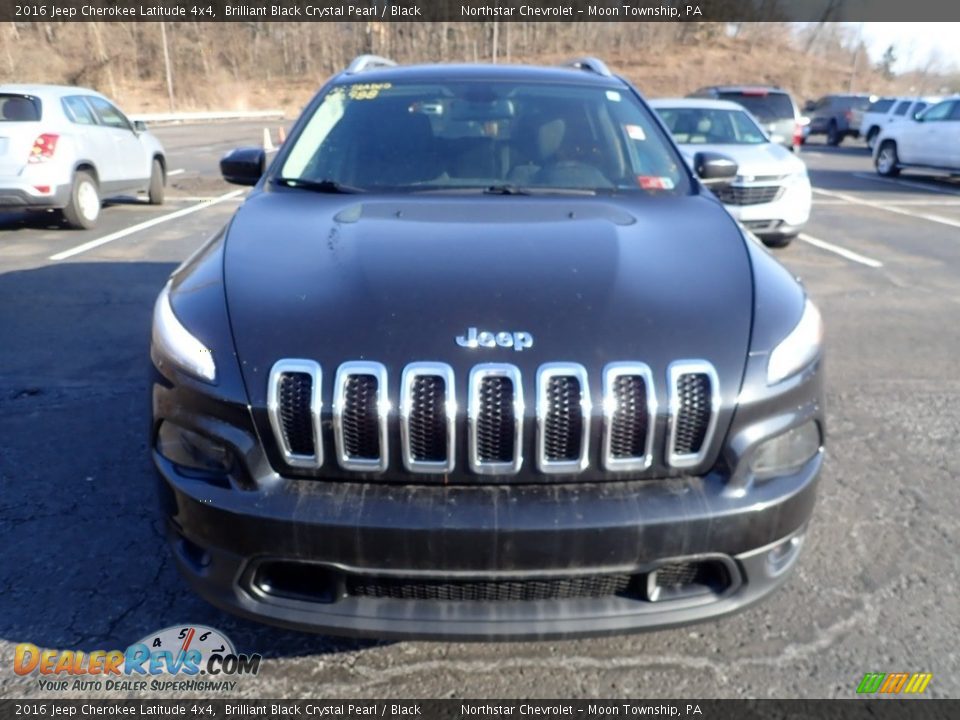 2016 Jeep Cherokee Latitude 4x4 Brilliant Black Crystal Pearl / Black Photo #6