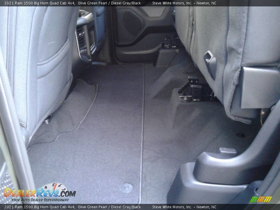 2021 Ram 1500 Big Horn Quad Cab 4x4 Olive Green Pearl / Diesel Gray/Black Photo #15