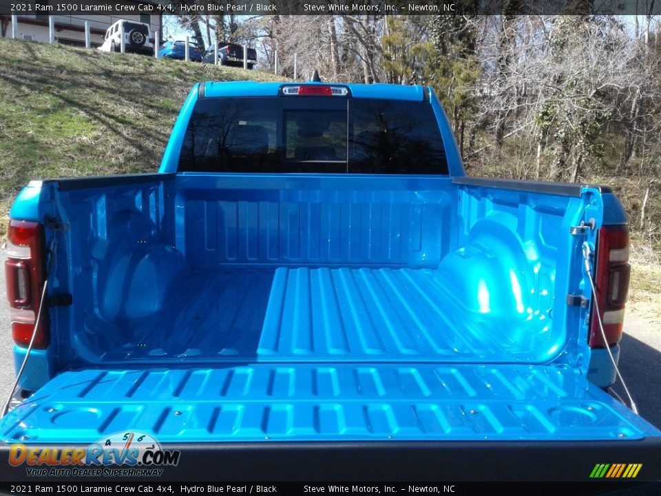 2021 Ram 1500 Laramie Crew Cab 4x4 Hydro Blue Pearl / Black Photo #8