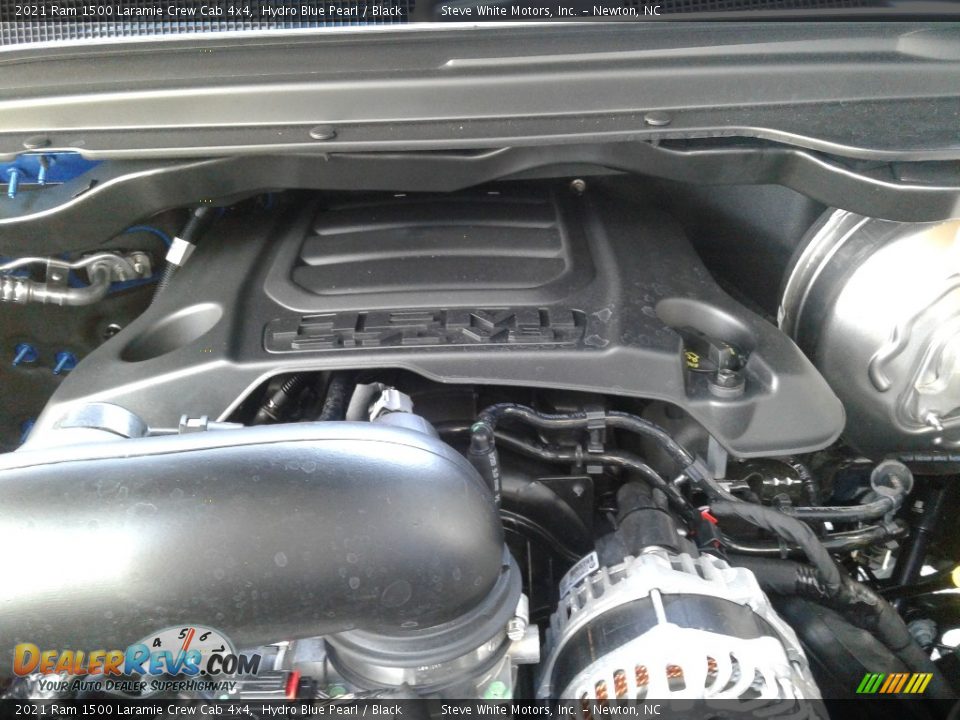 2021 Ram 1500 Laramie Crew Cab 4x4 Hydro Blue Pearl / Black Photo #10
