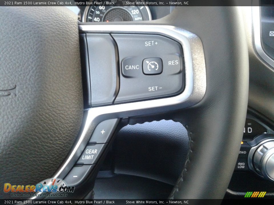 2021 Ram 1500 Laramie Crew Cab 4x4 Hydro Blue Pearl / Black Photo #20