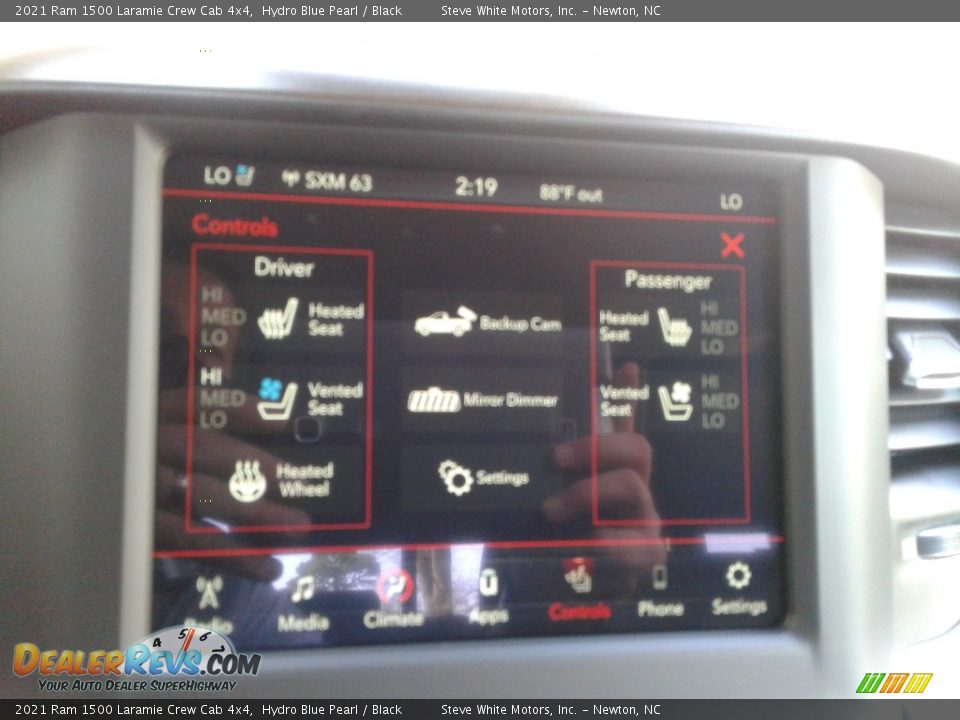 2021 Ram 1500 Laramie Crew Cab 4x4 Hydro Blue Pearl / Black Photo #24