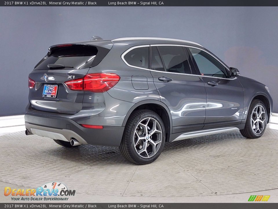 2017 BMW X1 xDrive28i Mineral Grey Metallic / Black Photo #5