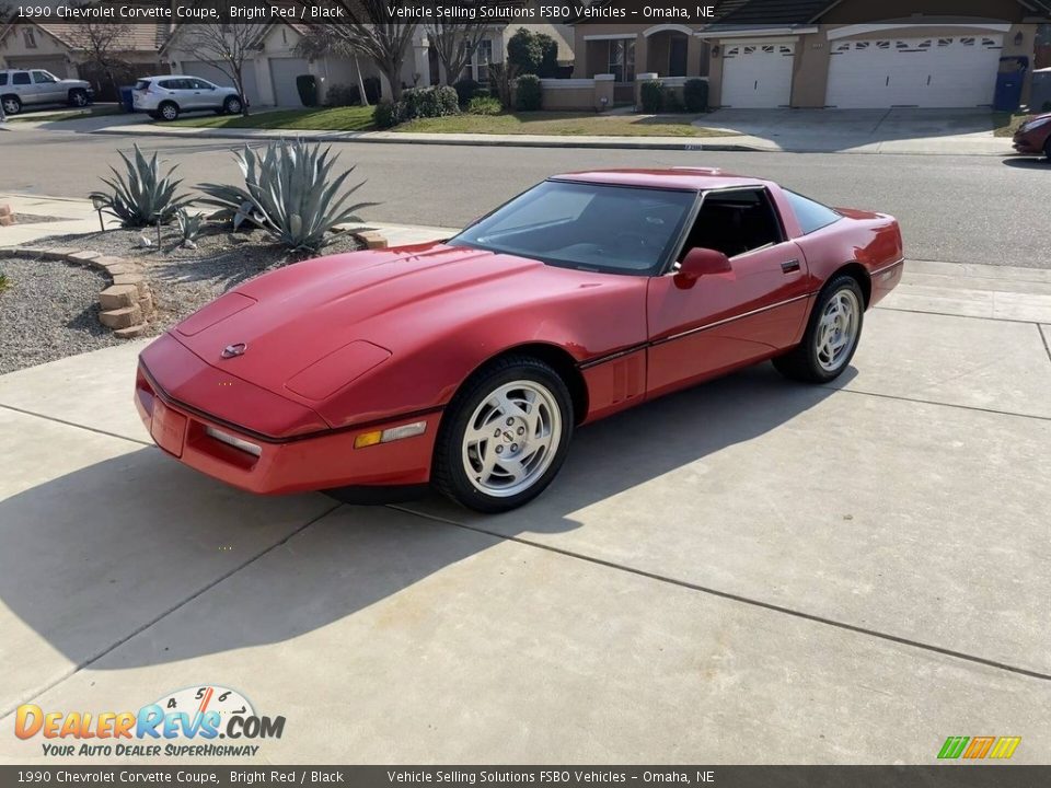 1990 Chevrolet Corvette Coupe Bright Red / Black Photo #1