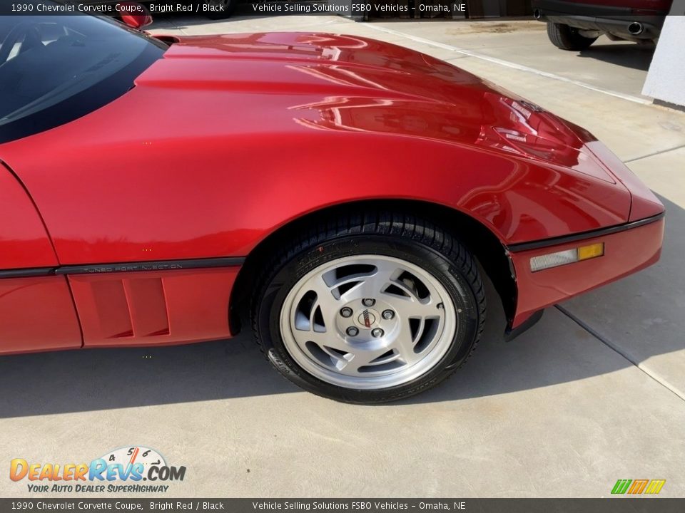 1990 Chevrolet Corvette Coupe Bright Red / Black Photo #5