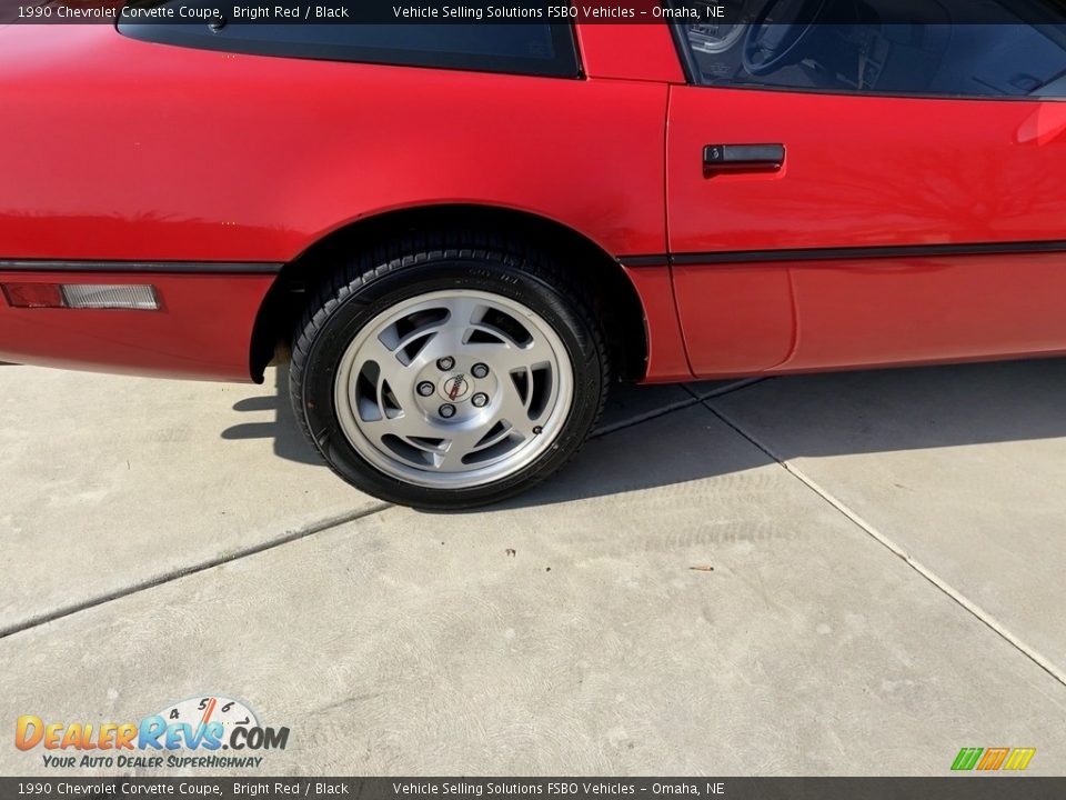 1990 Chevrolet Corvette Coupe Bright Red / Black Photo #9