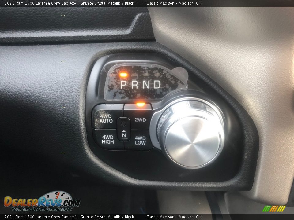 2021 Ram 1500 Laramie Crew Cab 4x4 Granite Crystal Metallic / Black Photo #8