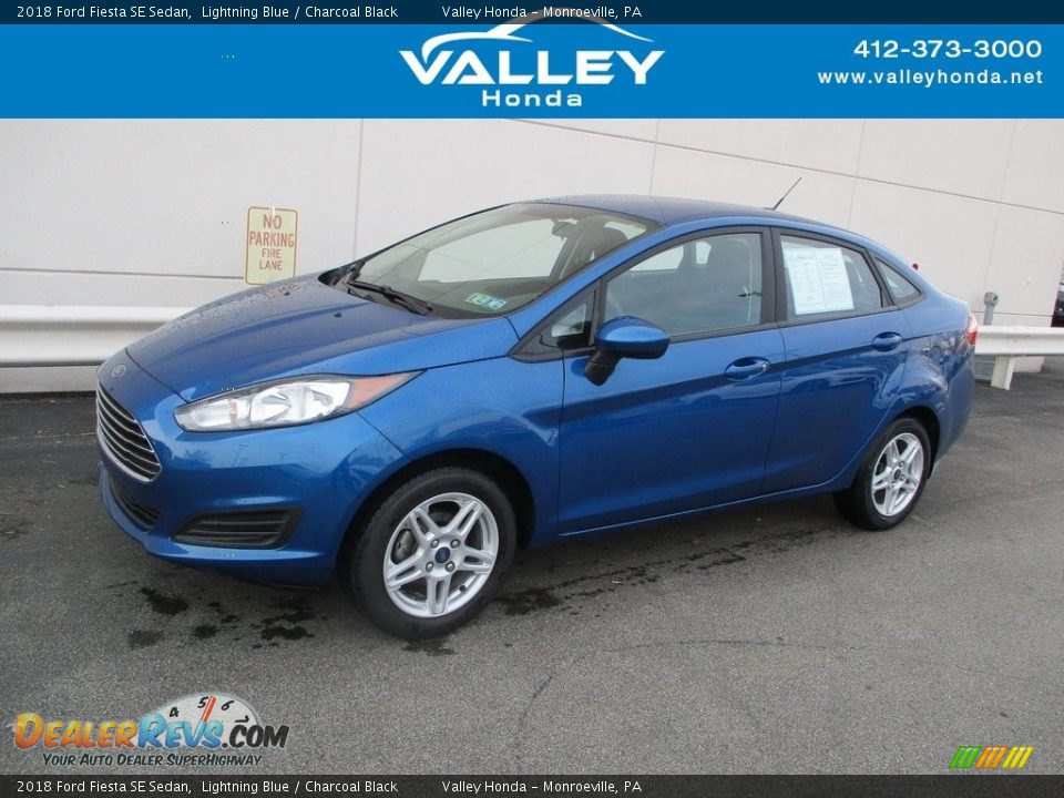 2018 Ford Fiesta SE Sedan Lightning Blue / Charcoal Black Photo #1