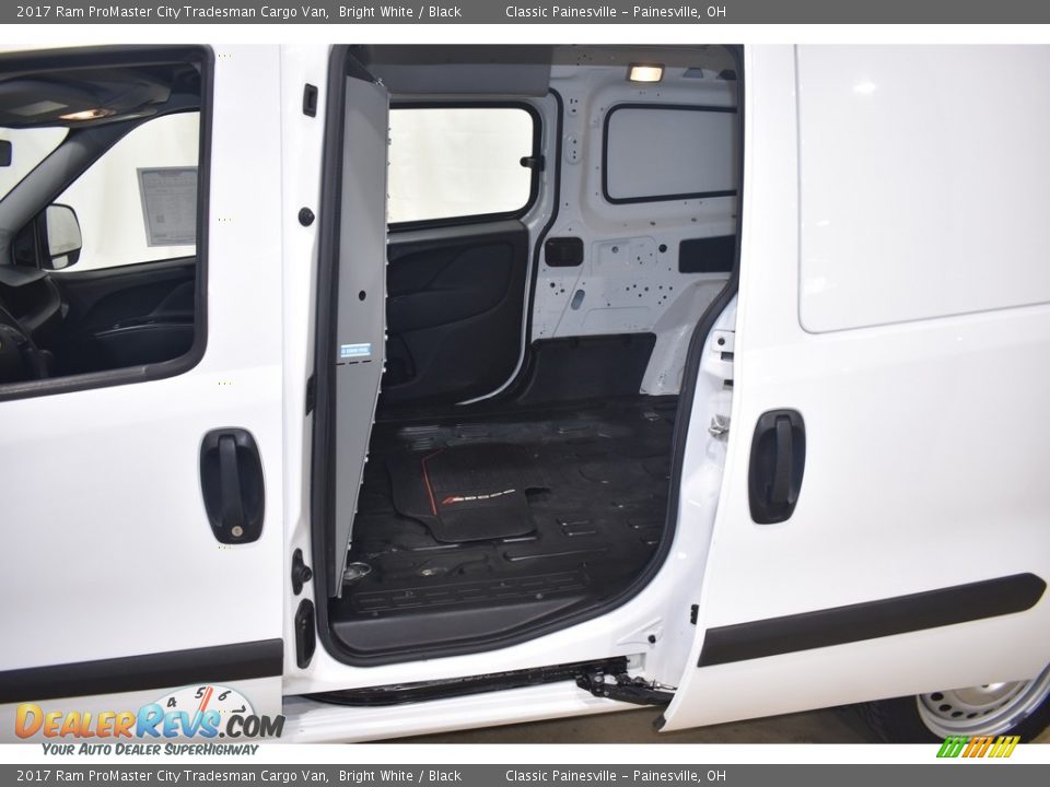 2017 Ram ProMaster City Tradesman Cargo Van Bright White / Black Photo #7