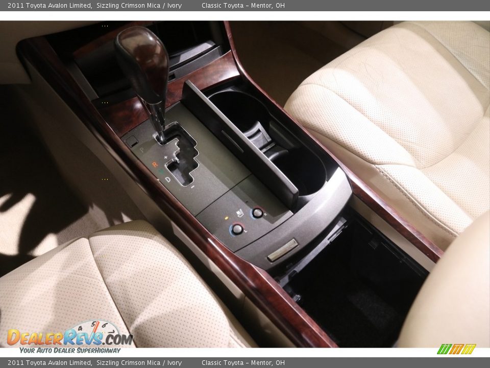 2011 Toyota Avalon Limited Sizzling Crimson Mica / Ivory Photo #12