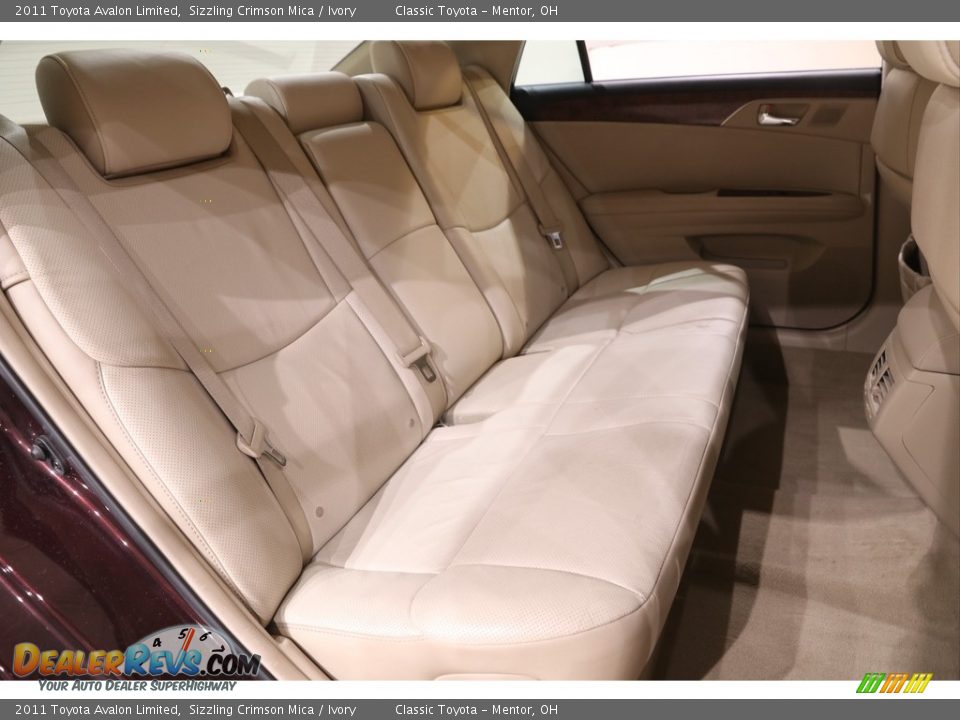2011 Toyota Avalon Limited Sizzling Crimson Mica / Ivory Photo #14