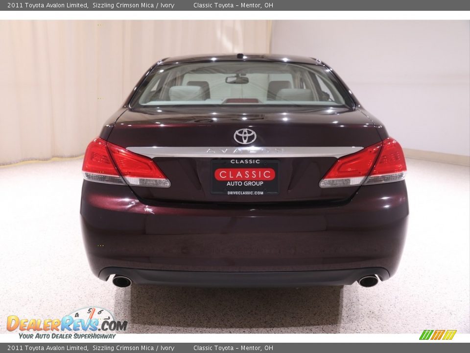 2011 Toyota Avalon Limited Sizzling Crimson Mica / Ivory Photo #16