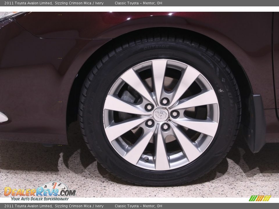 2011 Toyota Avalon Limited Sizzling Crimson Mica / Ivory Photo #18