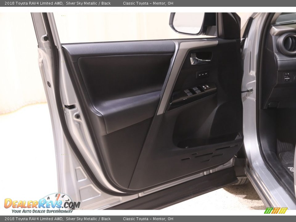 2018 Toyota RAV4 Limited AWD Silver Sky Metallic / Black Photo #4