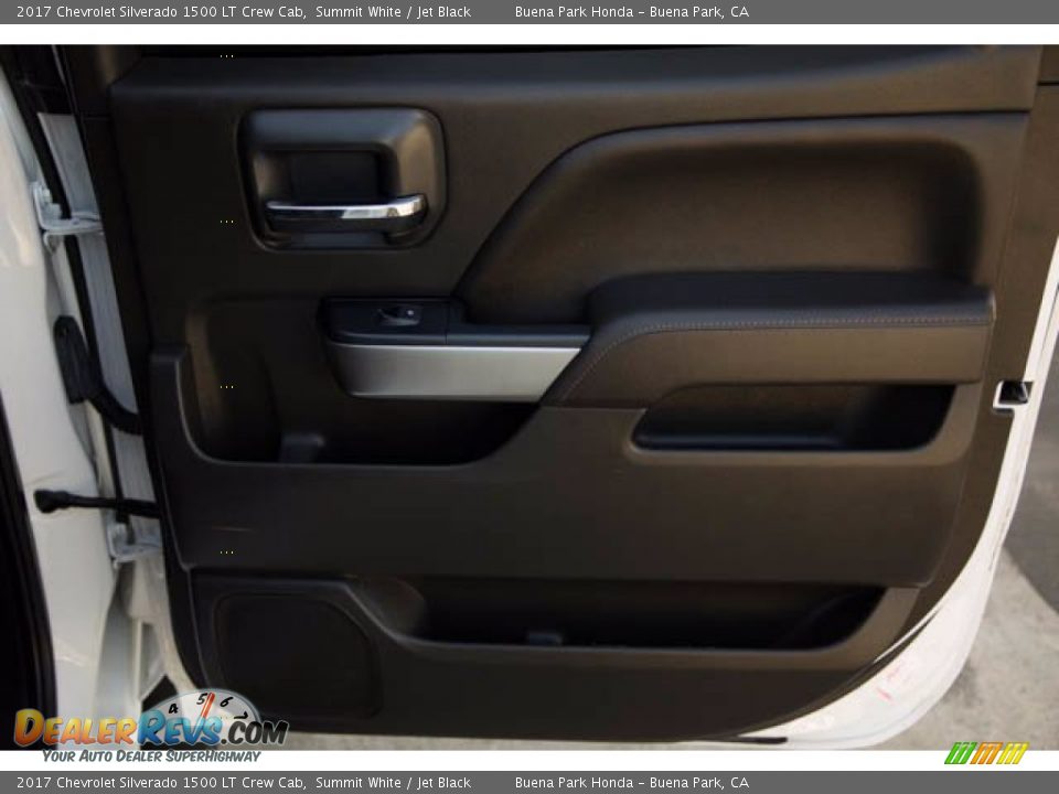 2017 Chevrolet Silverado 1500 LT Crew Cab Summit White / Jet Black Photo #28