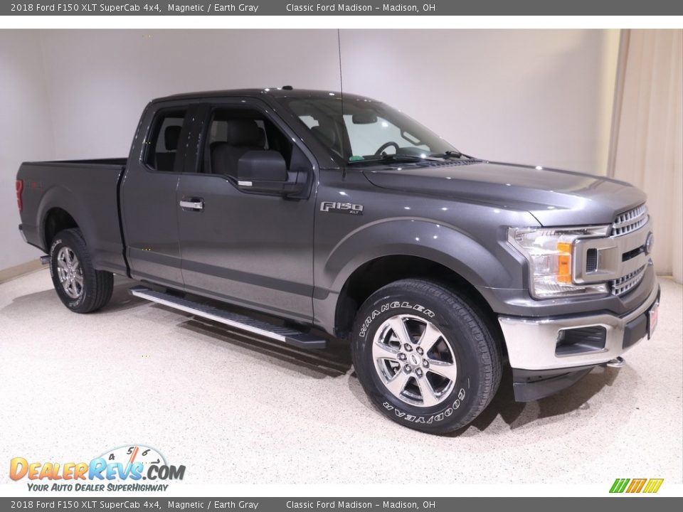 2018 Ford F150 XLT SuperCab 4x4 Magnetic / Earth Gray Photo #1