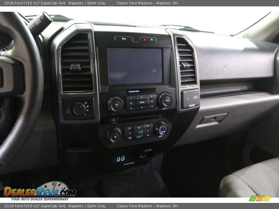 2018 Ford F150 XLT SuperCab 4x4 Magnetic / Earth Gray Photo #10