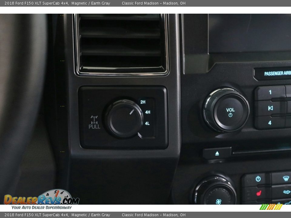 2018 Ford F150 XLT SuperCab 4x4 Magnetic / Earth Gray Photo #11
