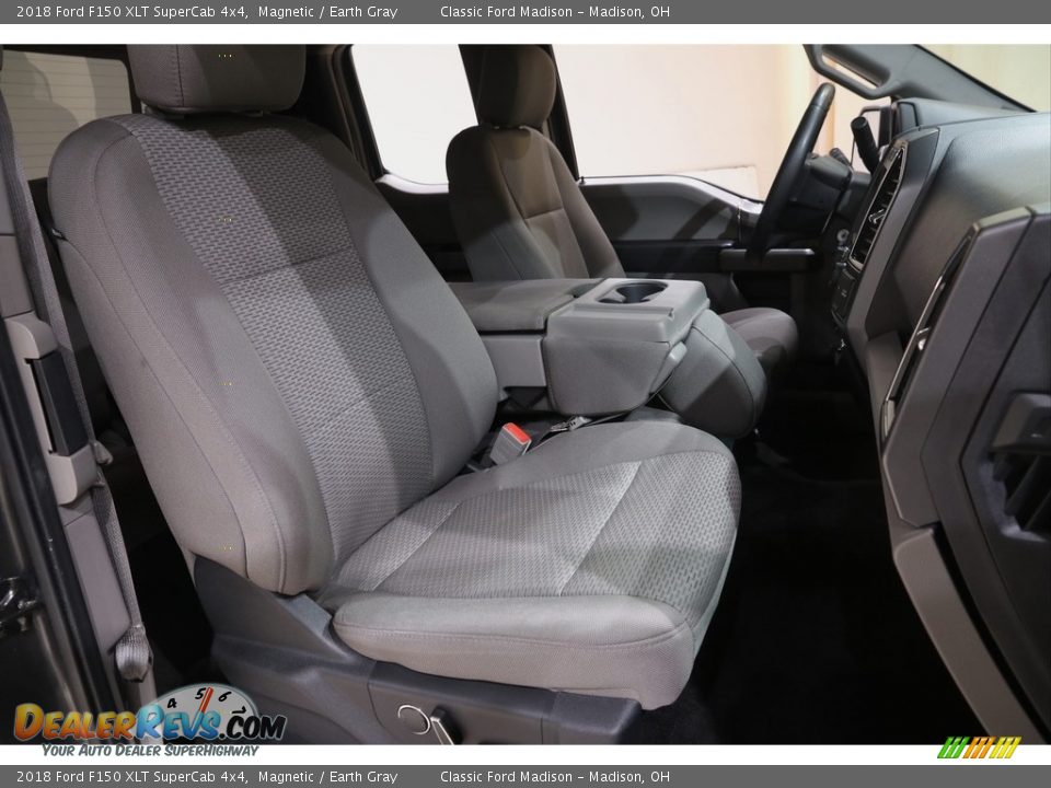 2018 Ford F150 XLT SuperCab 4x4 Magnetic / Earth Gray Photo #16