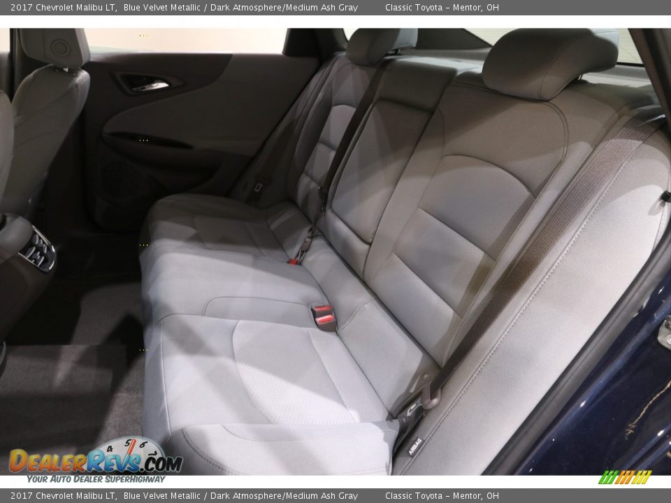 2017 Chevrolet Malibu LT Blue Velvet Metallic / Dark Atmosphere/Medium Ash Gray Photo #16
