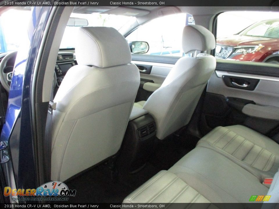 2018 Honda CR-V LX AWD Obsidian Blue Pearl / Ivory Photo #23