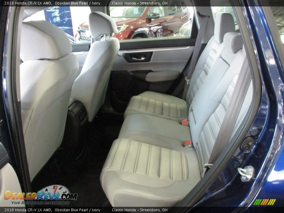 2018 Honda CR-V LX AWD Obsidian Blue Pearl / Ivory Photo #24