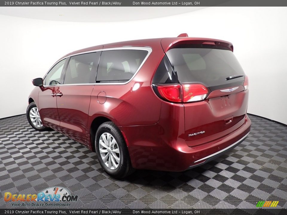 2019 Chrysler Pacifica Touring Plus Velvet Red Pearl / Black/Alloy Photo #12