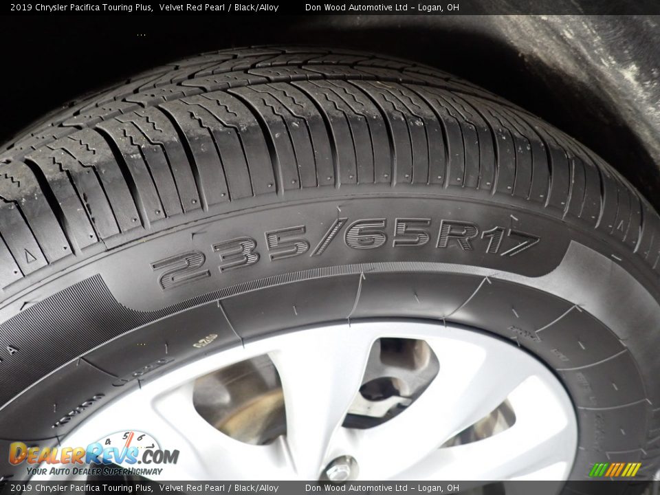 2019 Chrysler Pacifica Touring Plus Velvet Red Pearl / Black/Alloy Photo #20