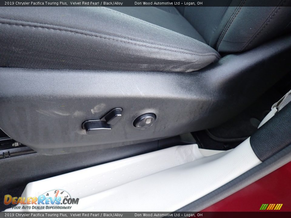 2019 Chrysler Pacifica Touring Plus Velvet Red Pearl / Black/Alloy Photo #23