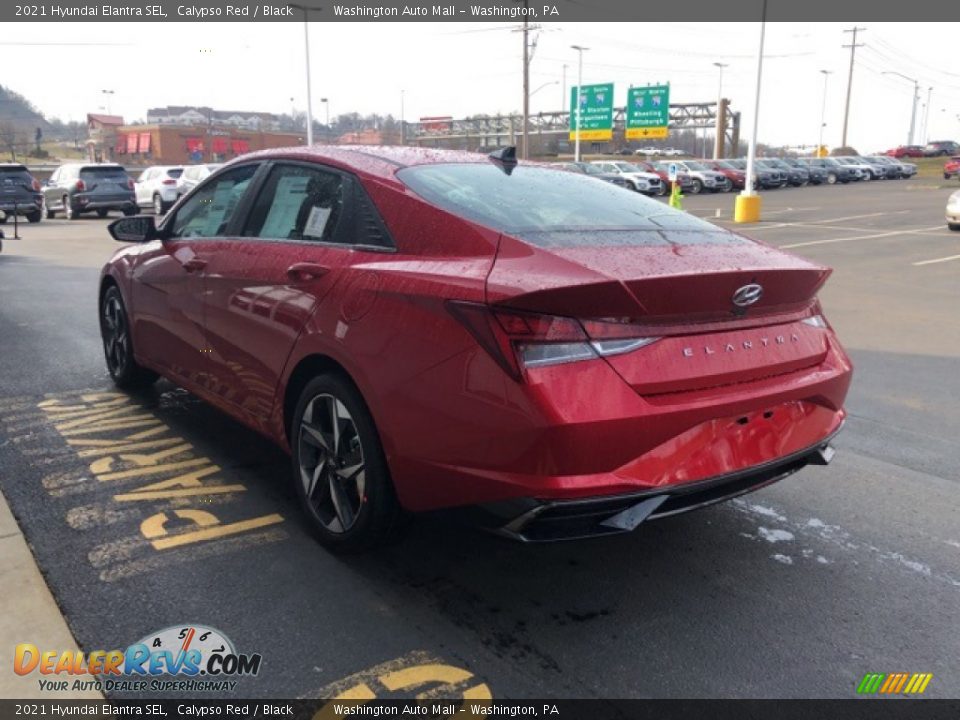 2021 Hyundai Elantra SEL Calypso Red / Black Photo #3