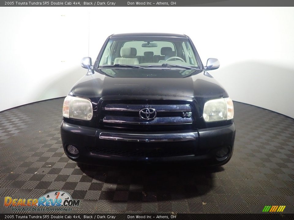 2005 Toyota Tundra SR5 Double Cab 4x4 Black / Dark Gray Photo #4