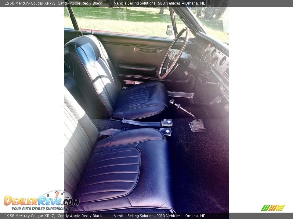 Front Seat of 1968 Mercury Cougar XR-7 Photo #5