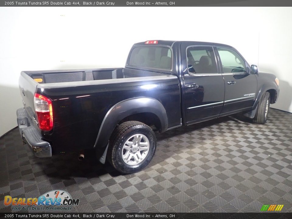2005 Toyota Tundra SR5 Double Cab 4x4 Black / Dark Gray Photo #15