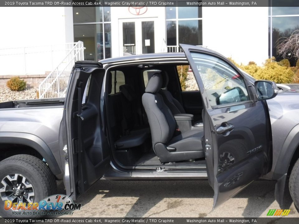 2019 Toyota Tacoma TRD Off-Road Access Cab 4x4 Magnetic Gray Metallic / TRD Graphite Photo #18