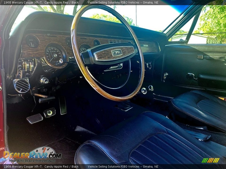 Dashboard of 1968 Mercury Cougar XR-7 Photo #19