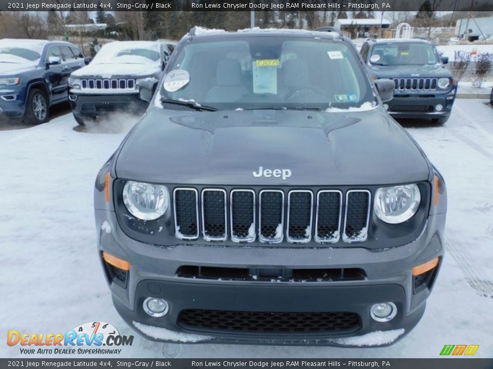 2021 Jeep Renegade Latitude 4x4 Sting-Gray / Black Photo #2