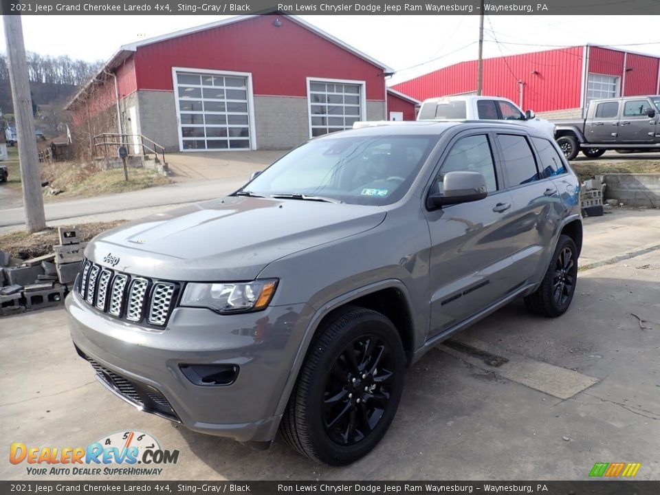 2021 Jeep Grand Cherokee Laredo 4x4 Sting-Gray / Black Photo #1